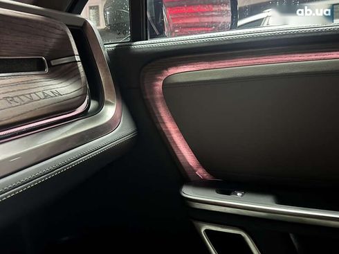 Rivian R1S 2023 - фото 7