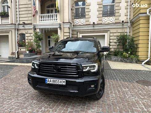 Toyota Sequoia 2018 черный - фото 3
