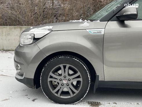 Kia Soul 2017 серый - фото 14