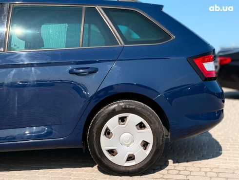 Skoda Fabia 2015 синий - фото 10