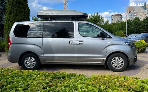 Hyundai H-1 2020 - фото 8