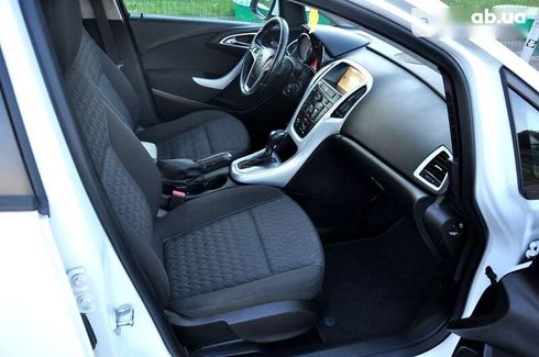 Opel Astra 2013 - фото 21