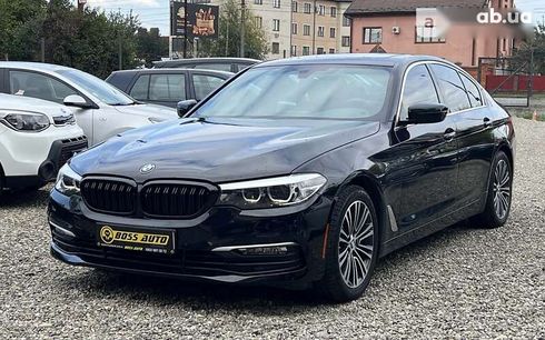 BMW 5 серия 2017 - фото 3