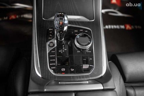 BMW X7 2022 - фото 11