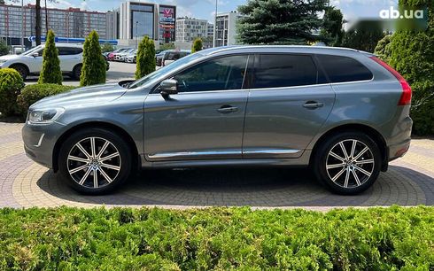 Volvo XC60 2017 - фото 4