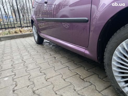 Peugeot 107 2014 фиолетовый - фото 17