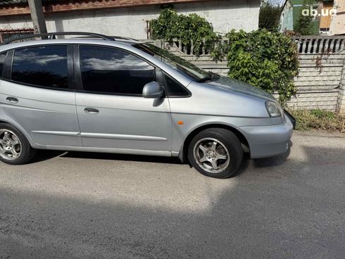 Chevrolet Tacuma 2005 серебристый - фото 2