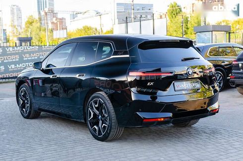 BMW iX 2021 - фото 9