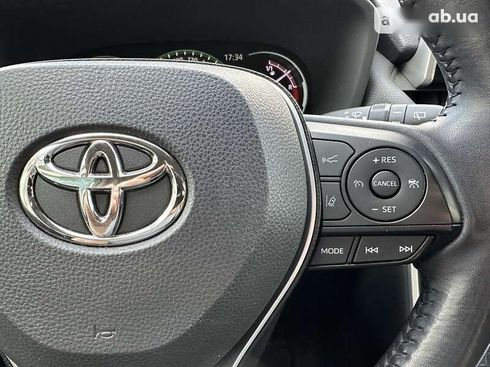 Toyota RAV4 2019 - фото 23