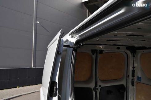 Renault Trafic 2019 - фото 20