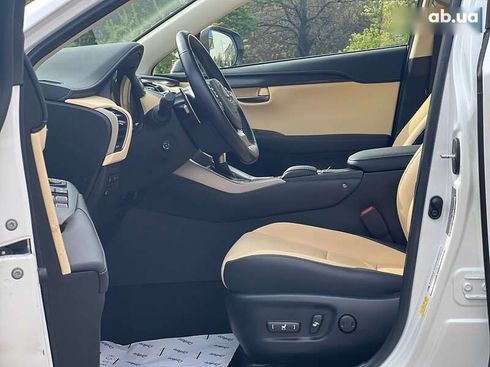 Lexus NX 2020 - фото 15