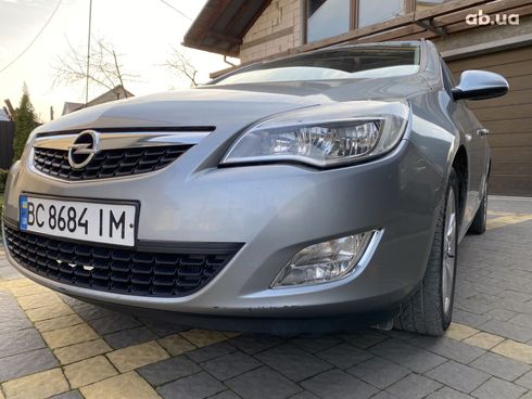 Opel Astra J 2011 серый - фото 12