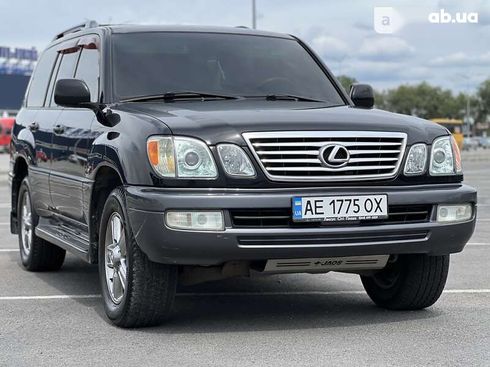 Lexus LX 2005 - фото 2