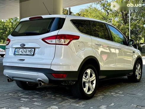 Ford Escape 2012 - фото 8