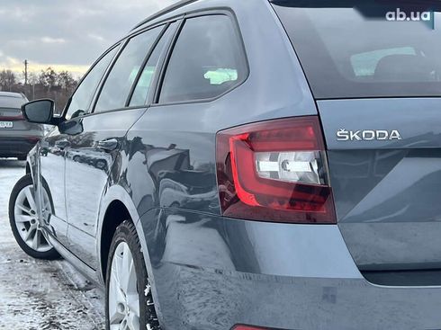 Skoda Octavia 2019 - фото 10