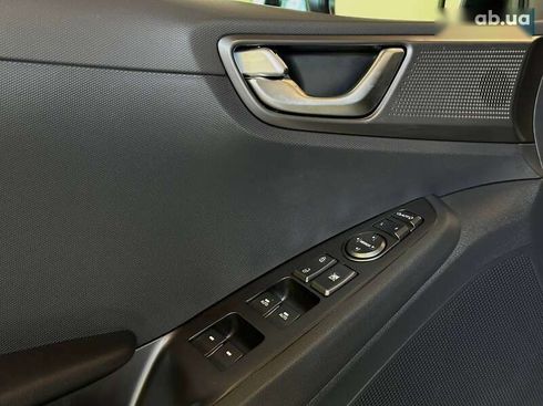 Hyundai Ioniq 2020 - фото 29
