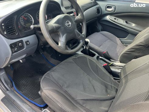 Nissan Almera 2005 серый - фото 21