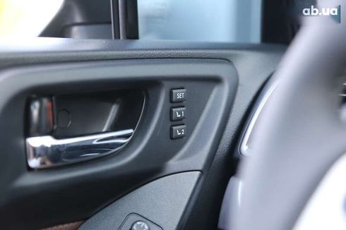 Subaru Forester 2017 - фото 26