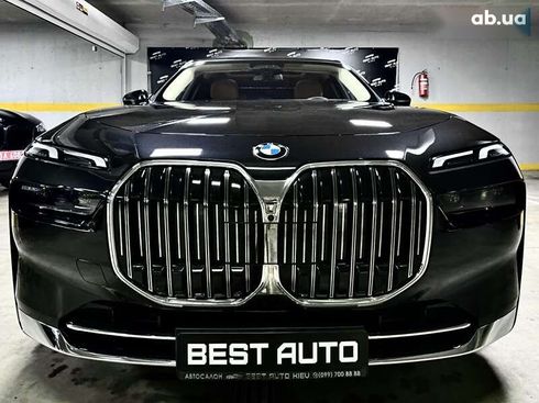 BMW 7 серия 2023 - фото 2