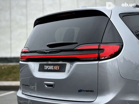 Chrysler Pacifica 2021 - фото 23