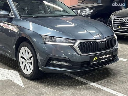 Skoda Octavia 2021 - фото 10