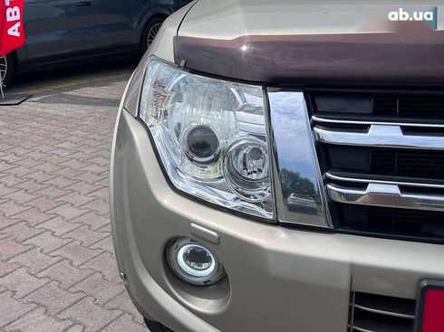 Mitsubishi Pajero 2012 - фото 2