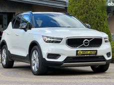 Продажа б/у Volvo XC40 в Львовской области - купить на Автобазаре