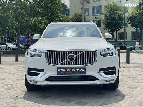 Volvo XC90 2021 - фото 9