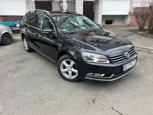 Volkswagen Passat 2011 черный - фото 7