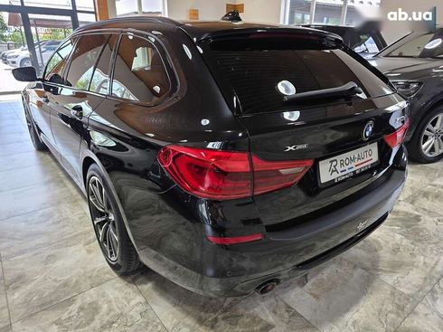 BMW 5 серия 2017 - фото 8