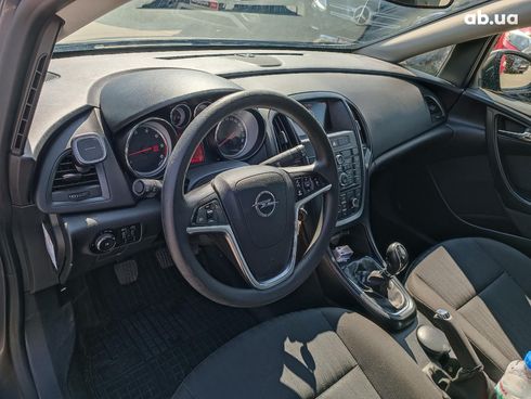 Opel Astra 2012 серый - фото 21