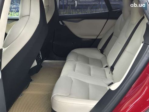 Tesla Model S 2019 - фото 14