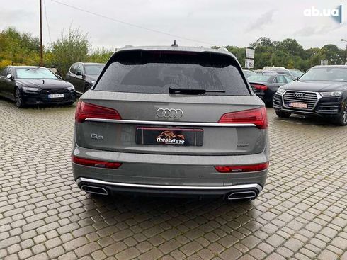 Audi Q5 2023 - фото 6