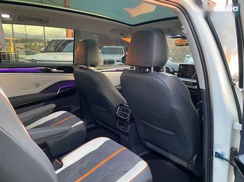 Volkswagen ID.6 X 2023 - фото 26