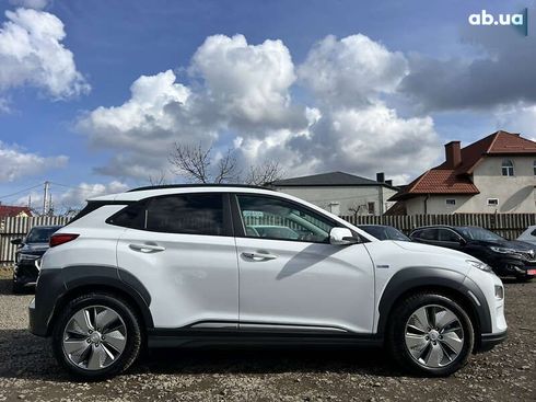 Hyundai Kona Electric 2020 - фото 9