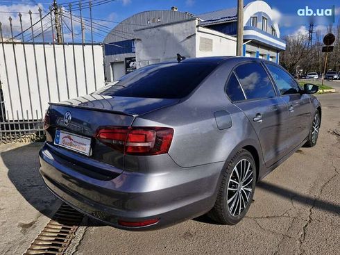 Volkswagen Jetta 2015 - фото 4