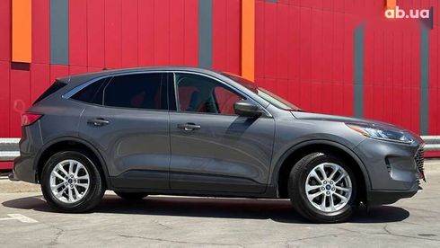 Ford Kuga 2021 - фото 10