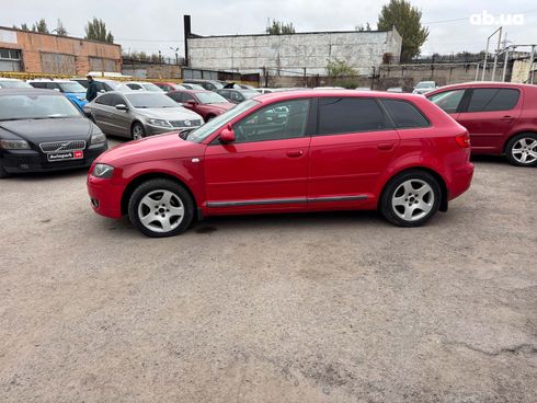 Audi A3 2005 красный - фото 3