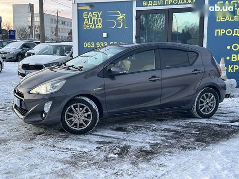 Toyota Aqua 2015 - фото 7