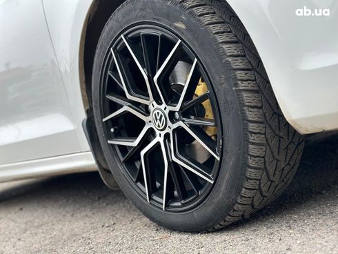 Volkswagen Jetta 2012 белый - фото 12