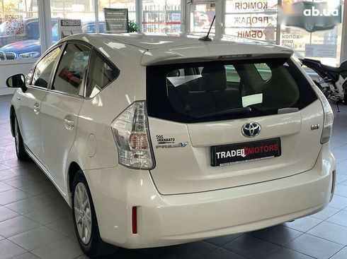 Toyota Prius 2012 - фото 13