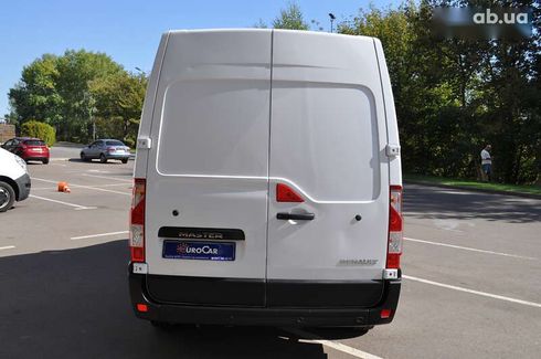 Renault Master 2019 - фото 16