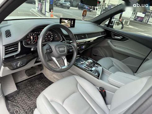 Audi Q7 2018 - фото 15