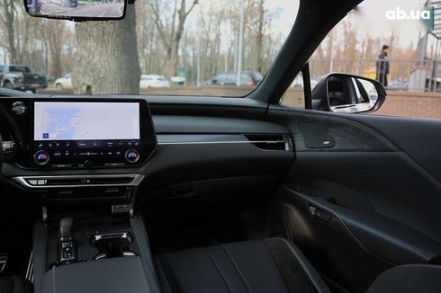 Lexus RX 2023 - фото 18