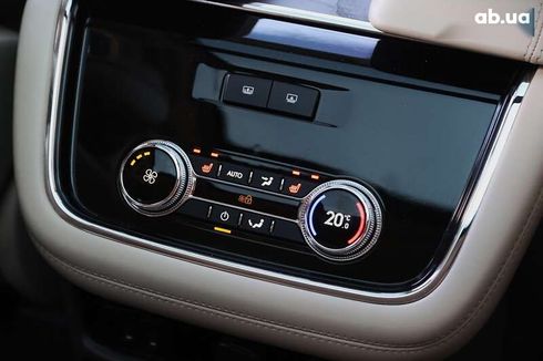 Lincoln Navigator 2018 - фото 23