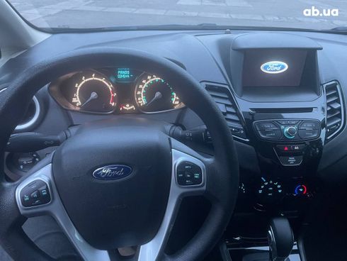 Ford Fiesta 2019 черный - фото 8