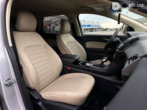 Ford Edge 2017 - фото 21