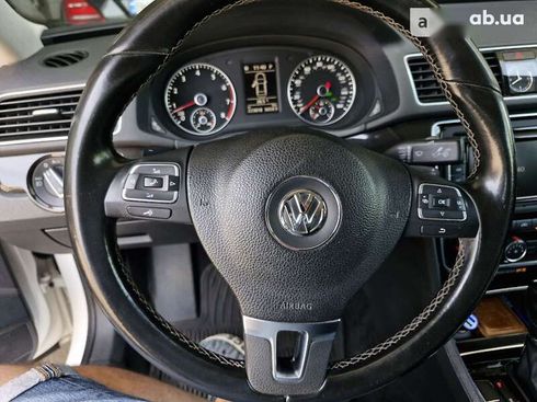 Volkswagen Passat 2014 - фото 18