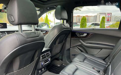 Audi Q7 2018 - фото 28