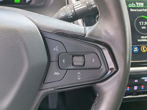 Chevrolet Bolt 2022 серый - фото 17